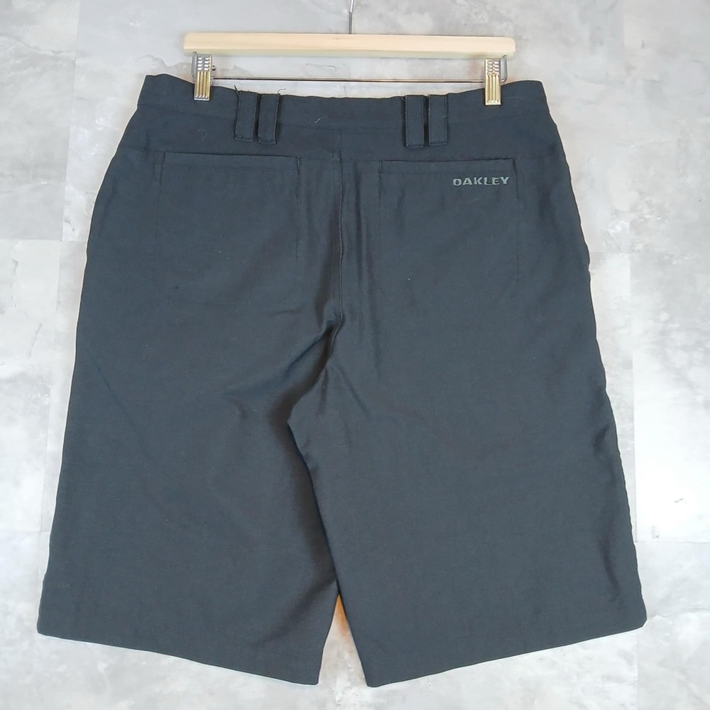 Oakley Men's Chino Icon Shorts